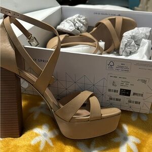 Call It Spring Talessa Size 9 heels